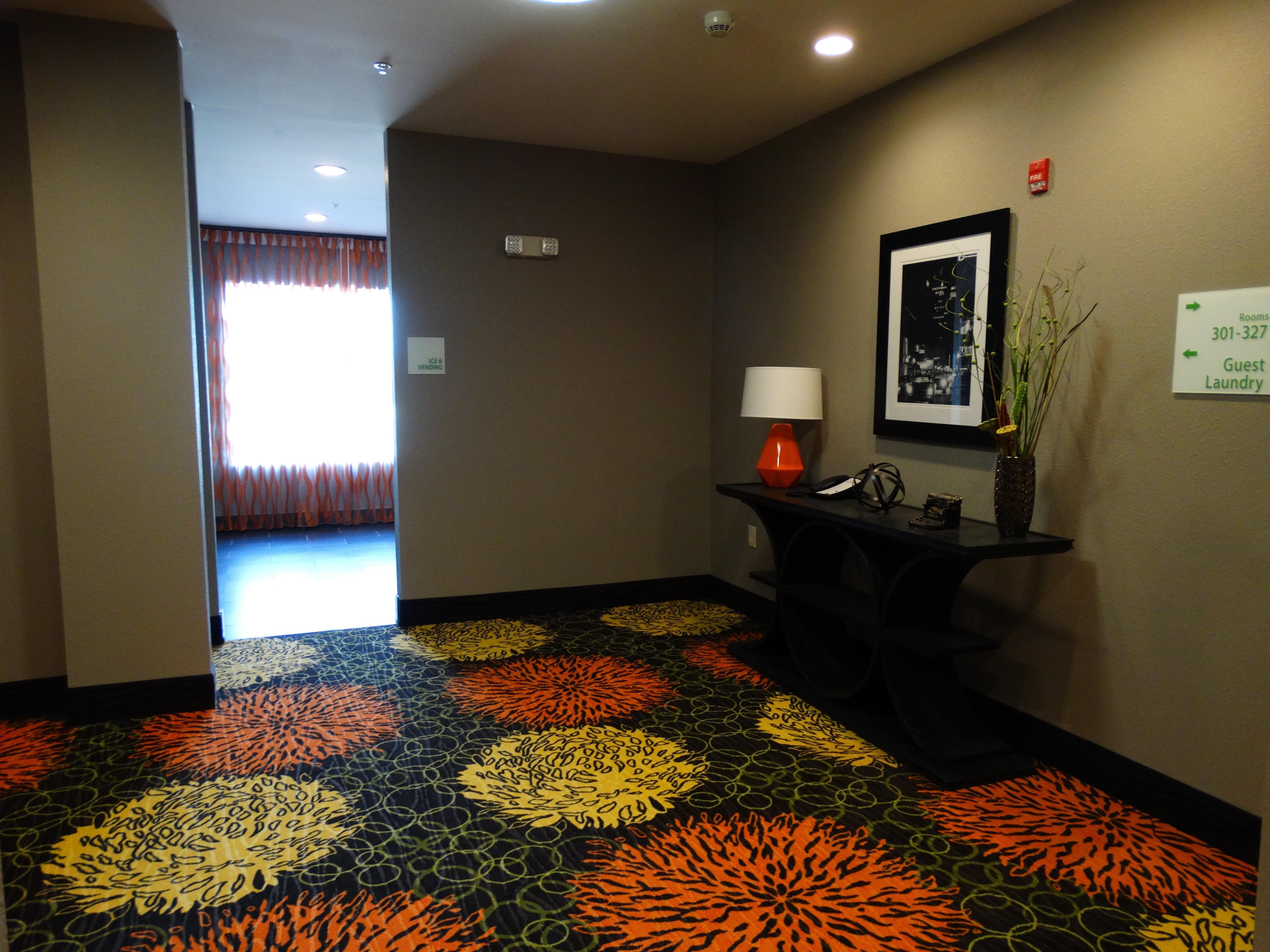 Holiday Inn Covington By Ihg Eksteriør billede