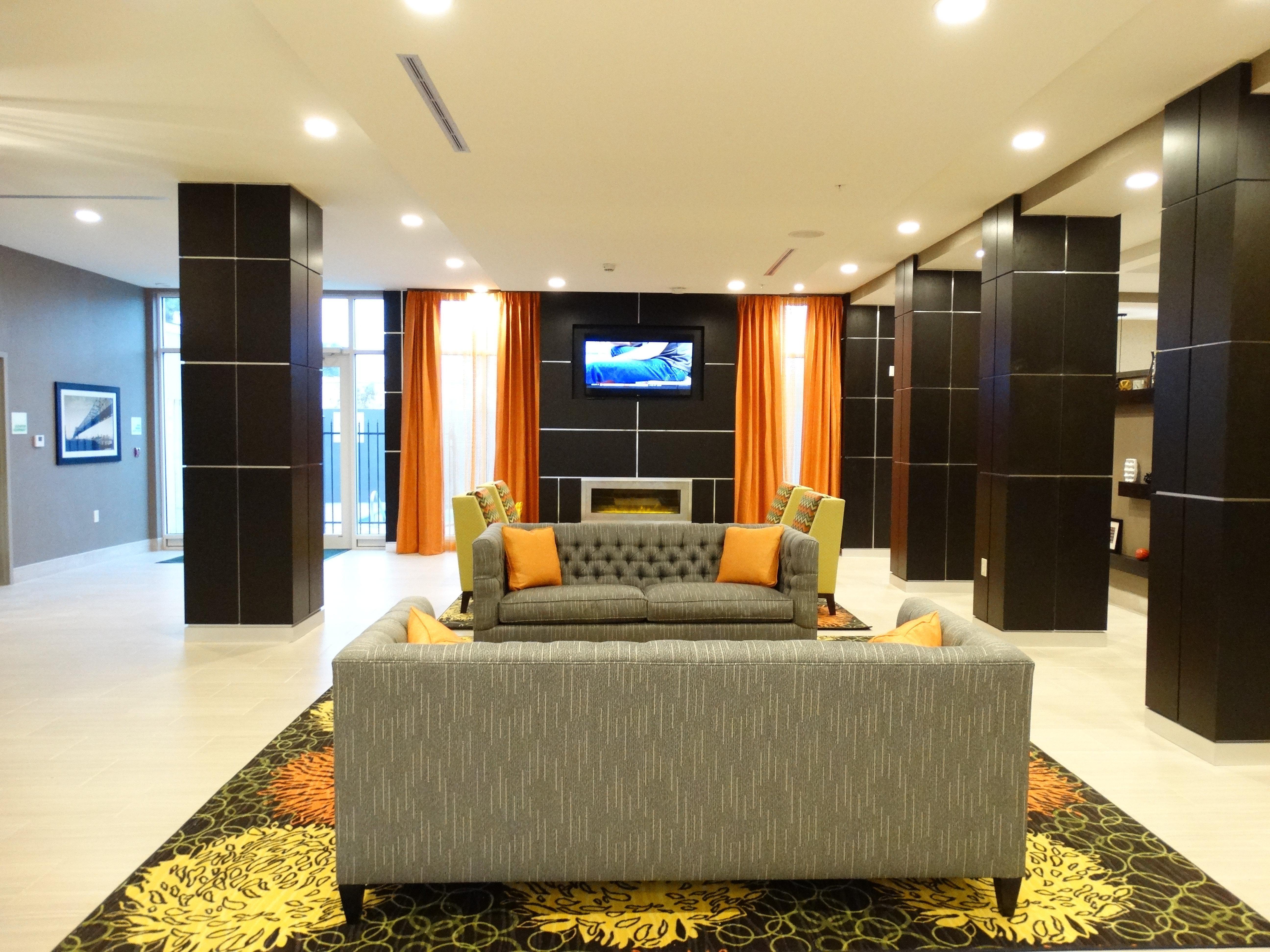 Holiday Inn Covington By Ihg Eksteriør billede